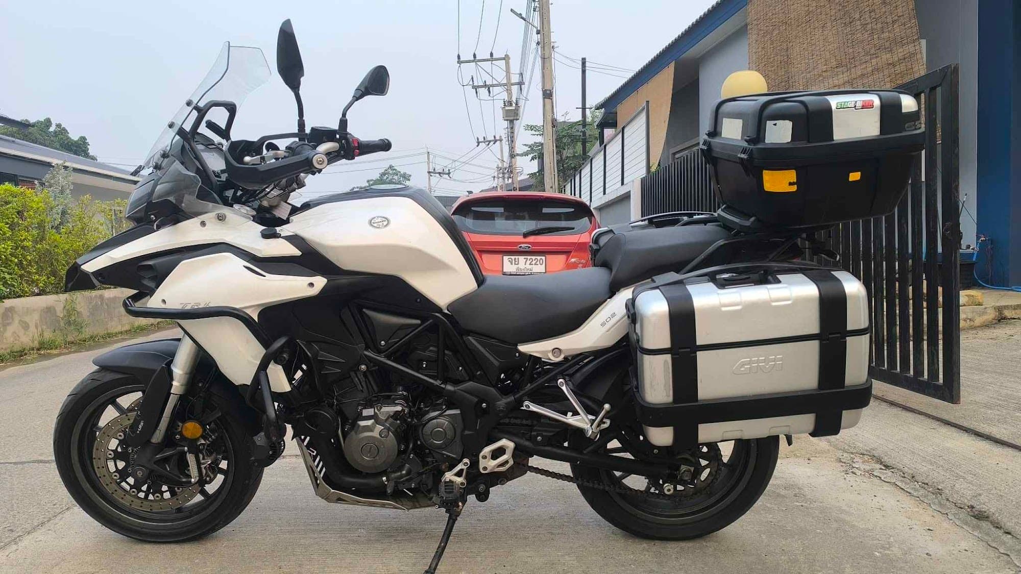 Benelli TRK 502 — photo 5