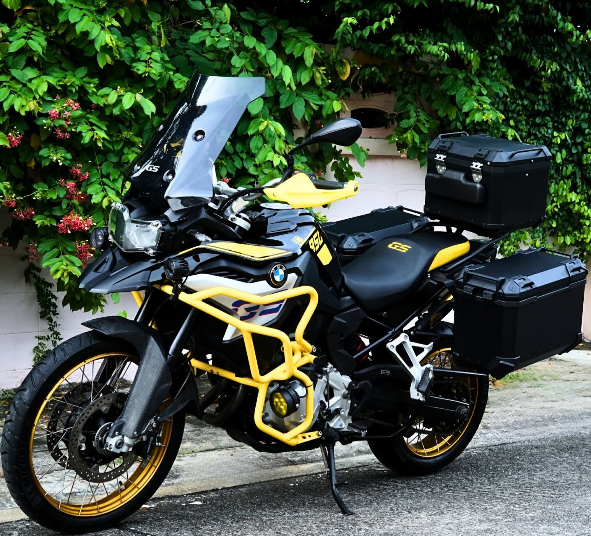 BMW R850GS