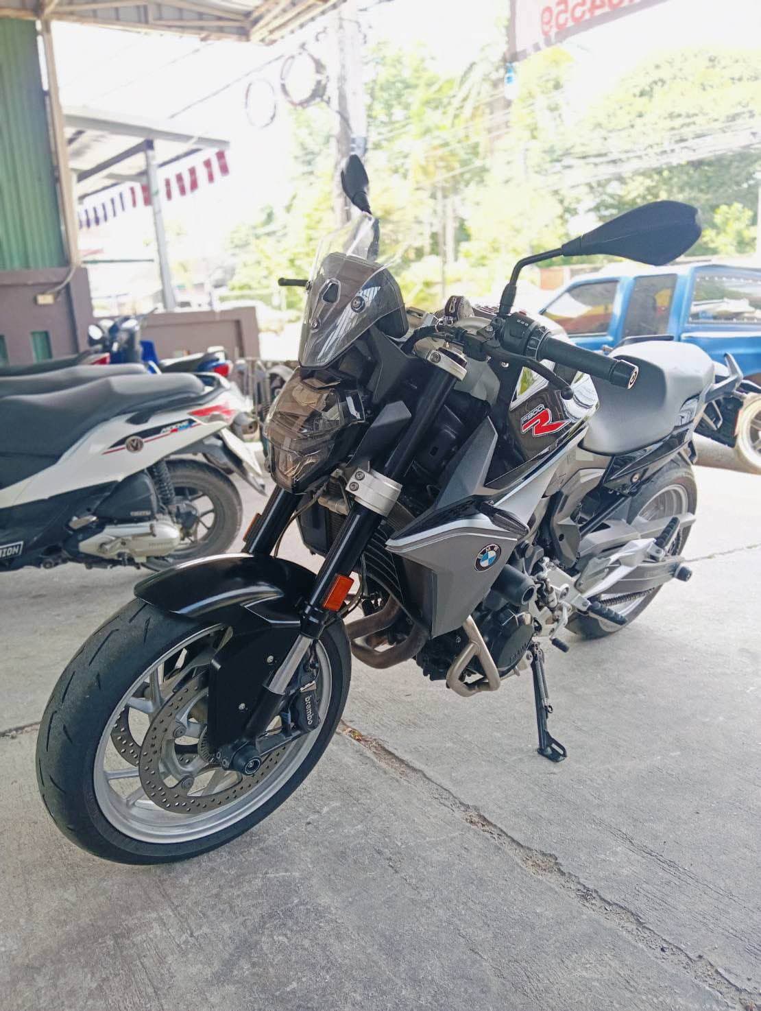 BMW F900R