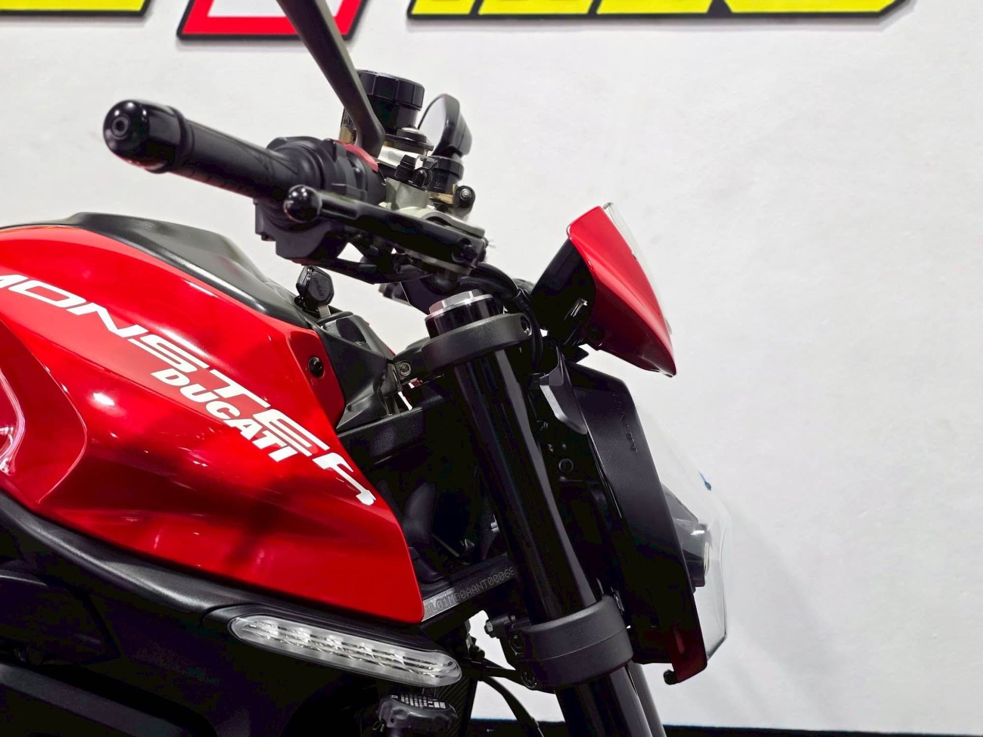 Ducati Monster 821