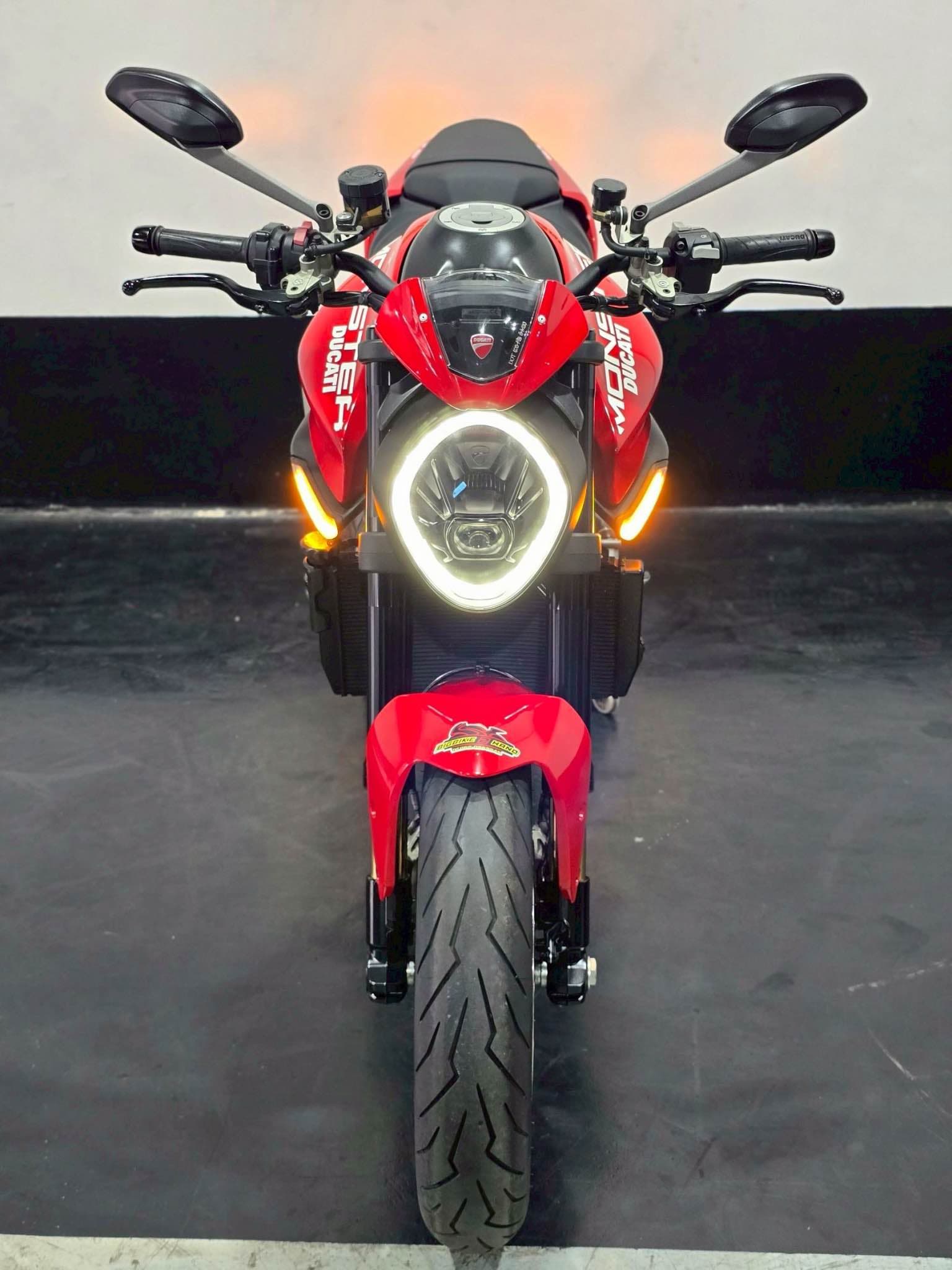 Ducati Monster 821 — photo 5