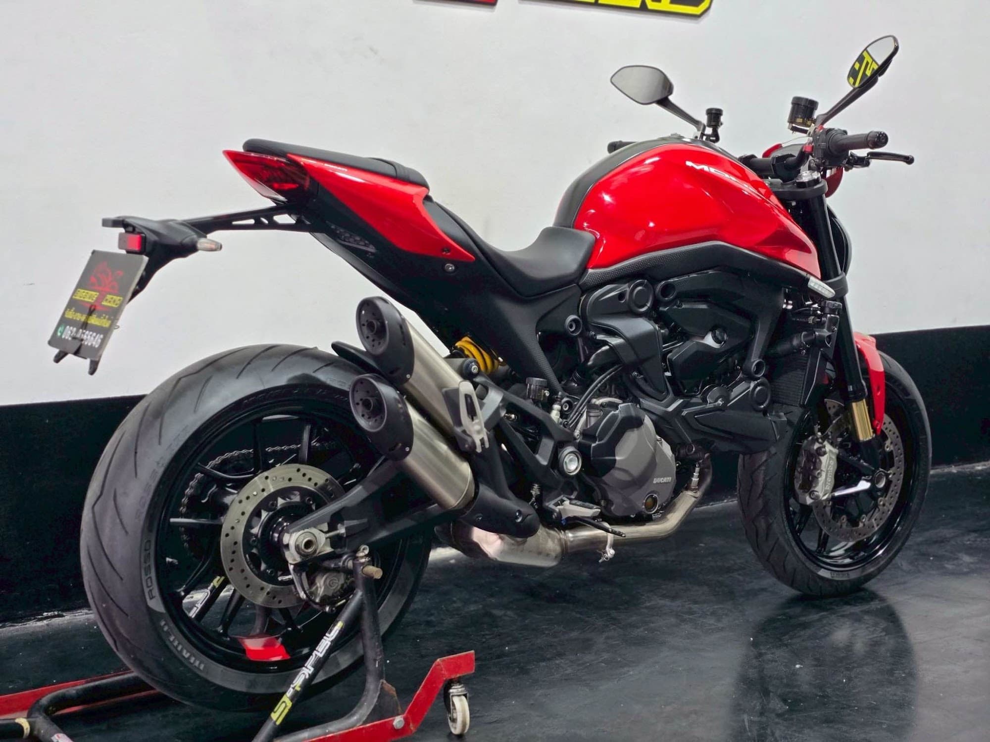 Ducati Monster 821 — photo 6