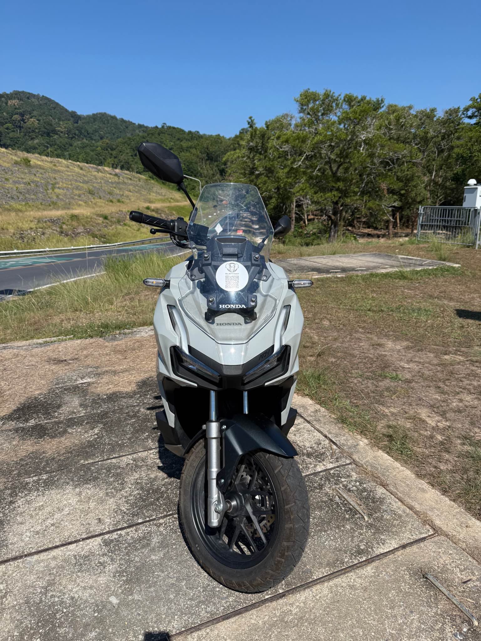 Honda ADV160 — photo 4