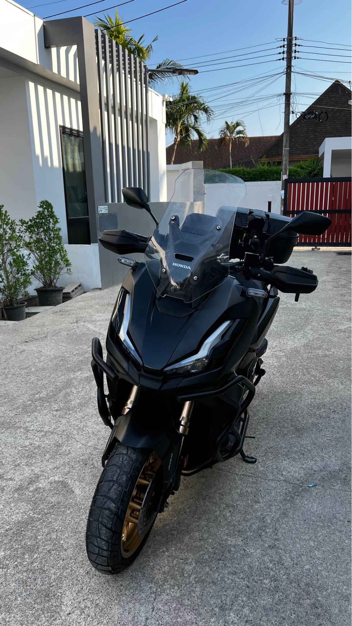 Honda ADV350 — photo 3