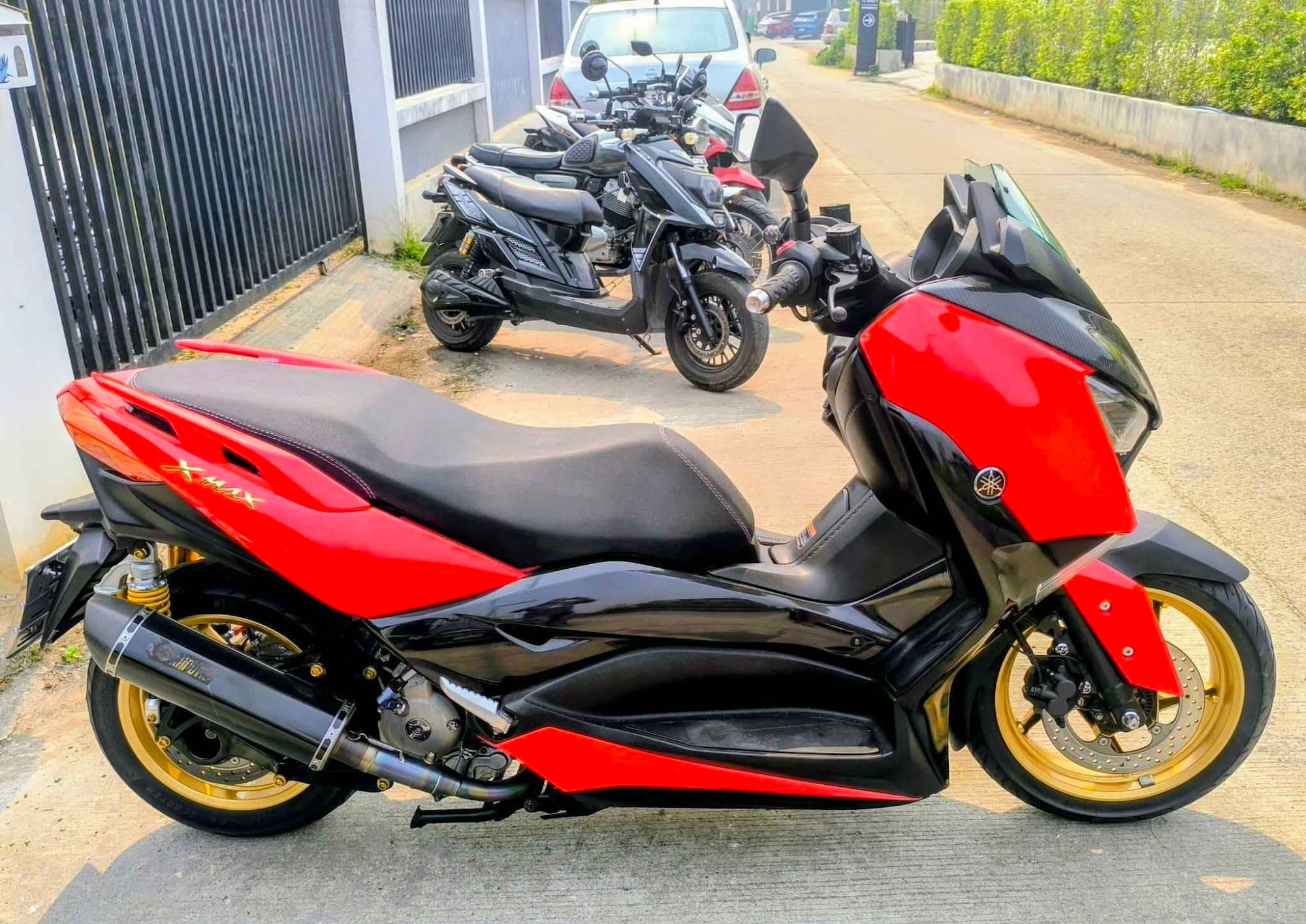 Yamaha XMAX 300